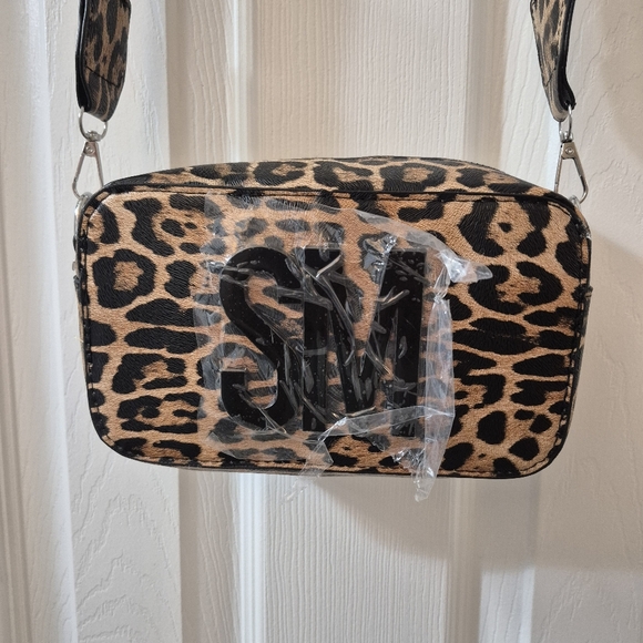 Leopard Print Crossbody Bag - Picture 1 of 6